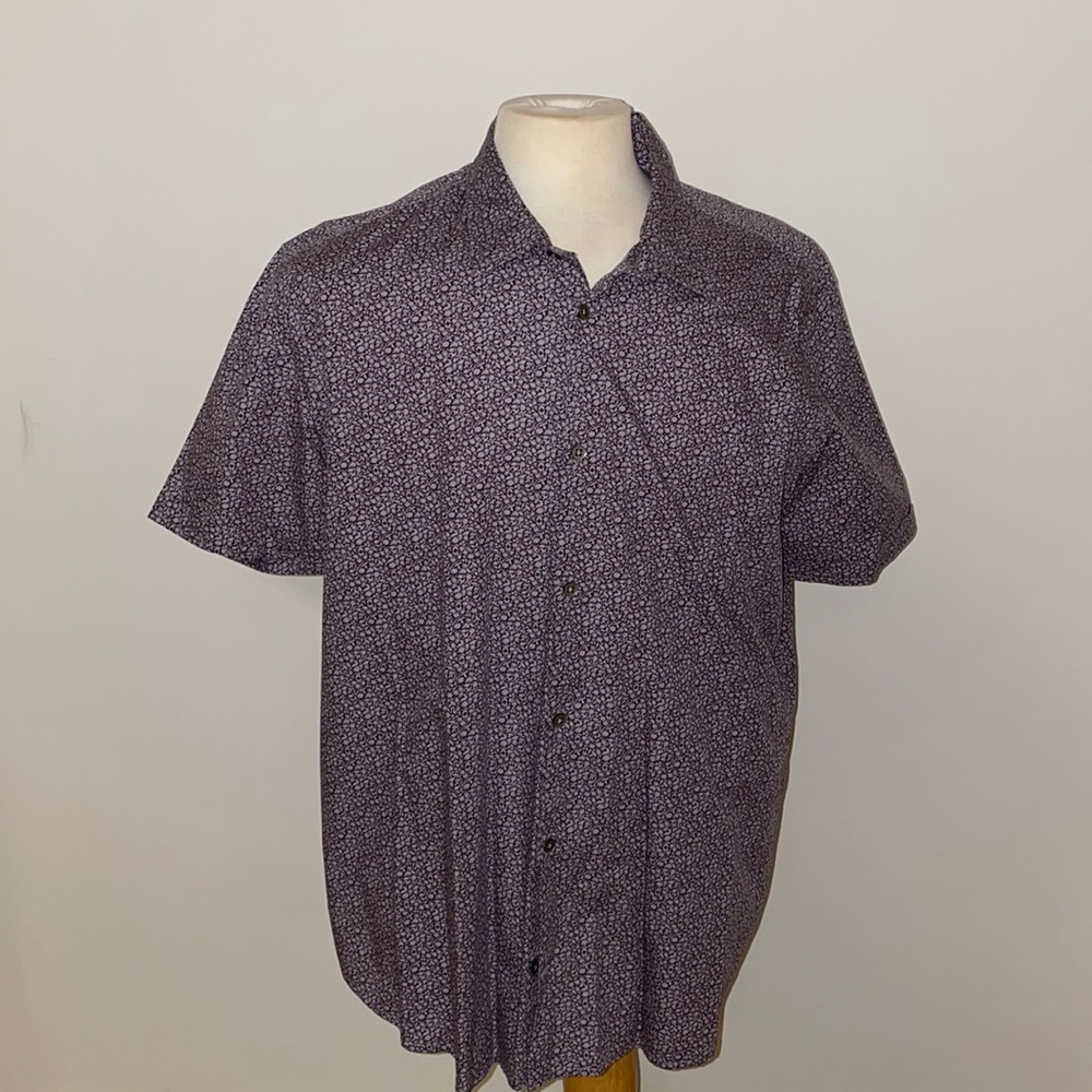 Men’s Short Sleeve Button Down